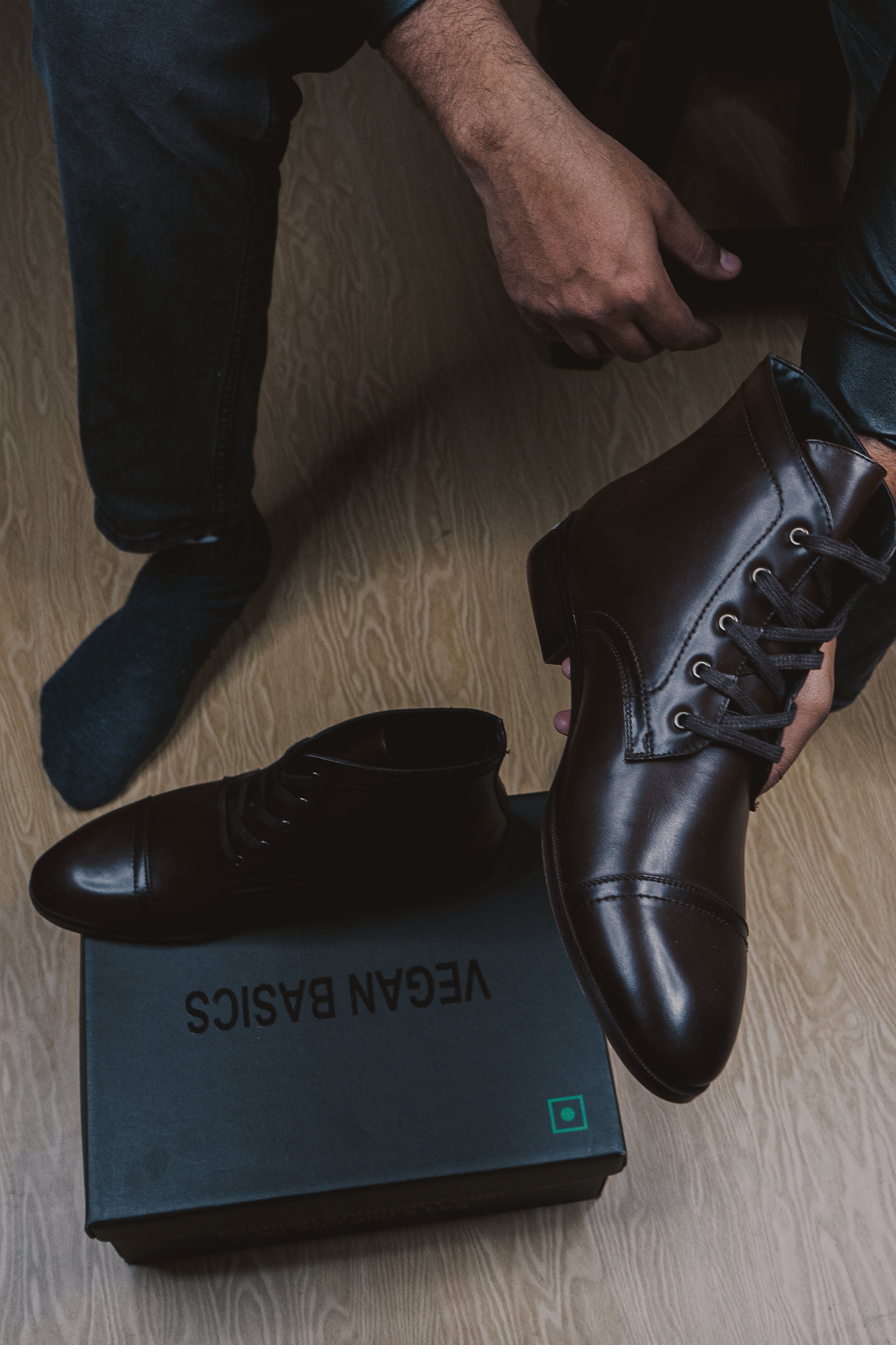 Chancellor Rich Mahogany Boots - Image 8