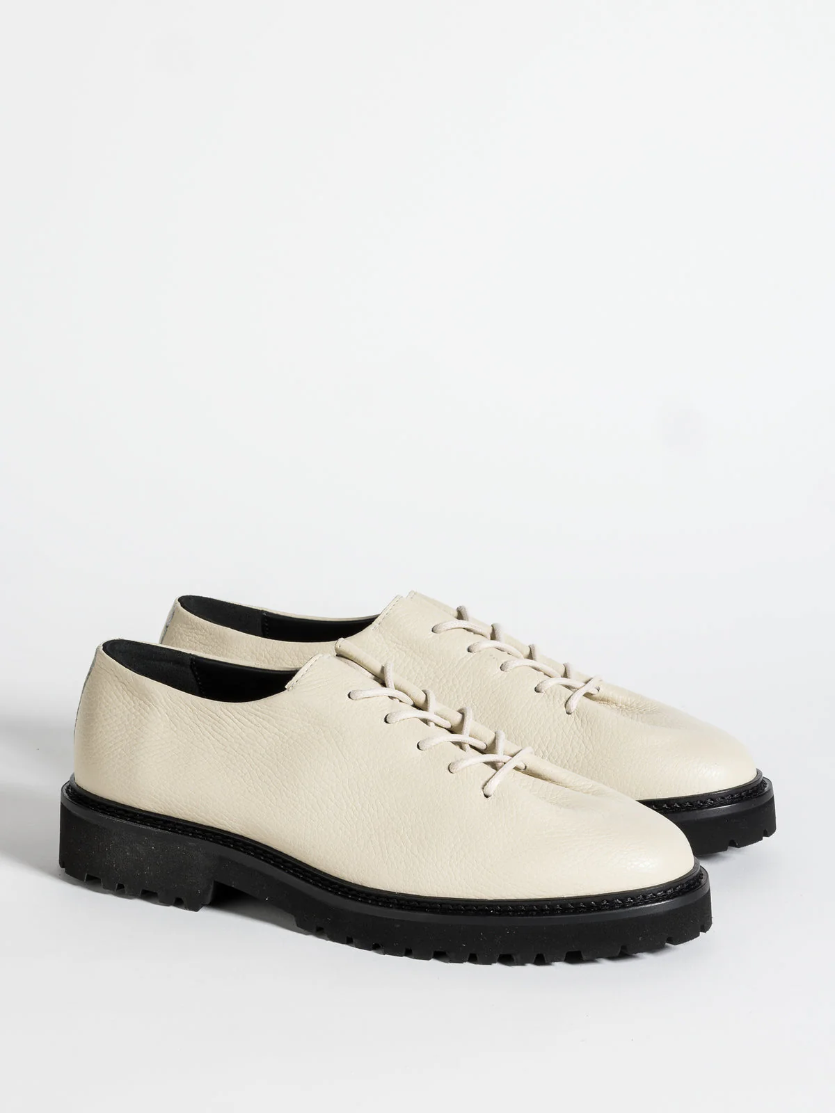 Lufian White Shoes