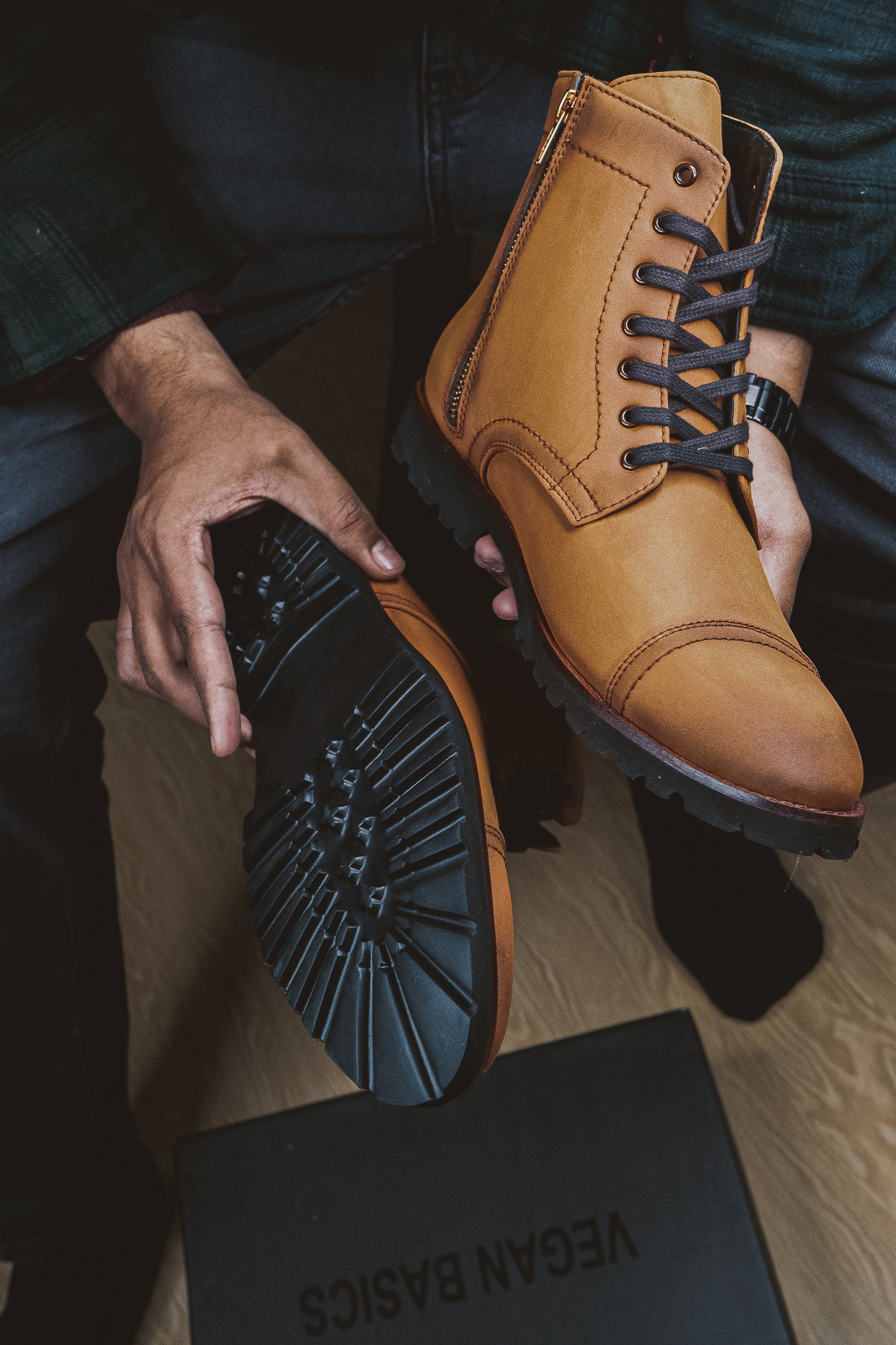 Magistrate Camel Boots - Image 10