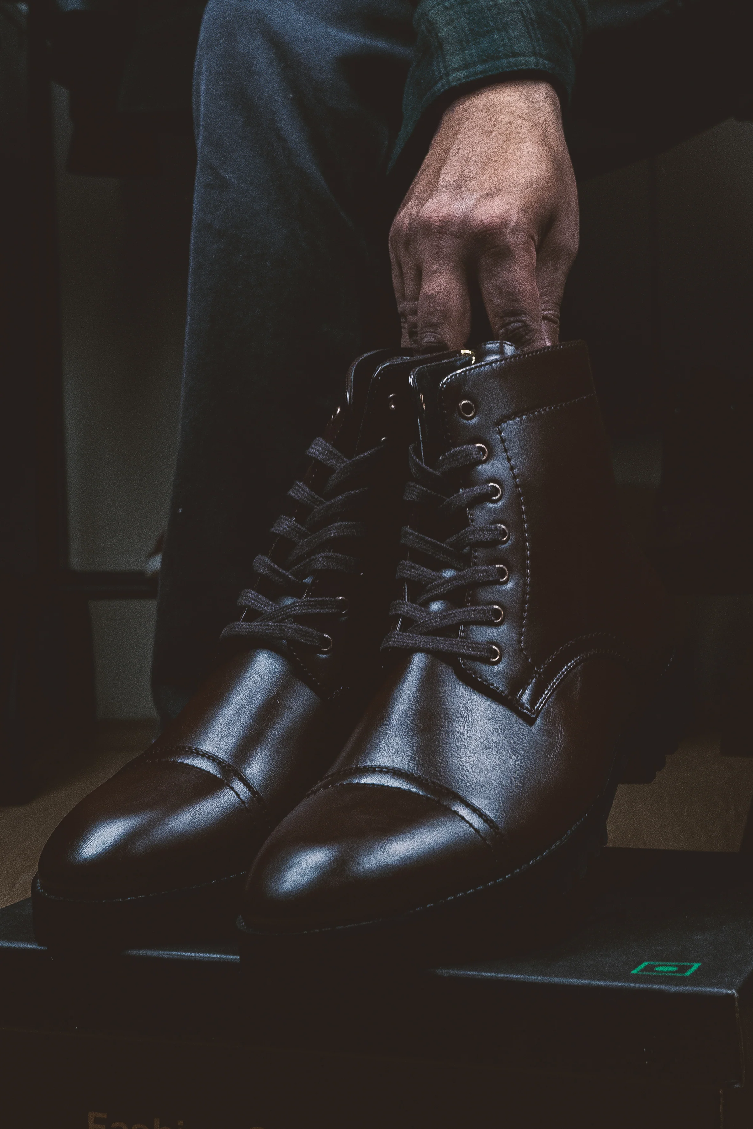 Magistrate Dark Coffee Boots - Image 8