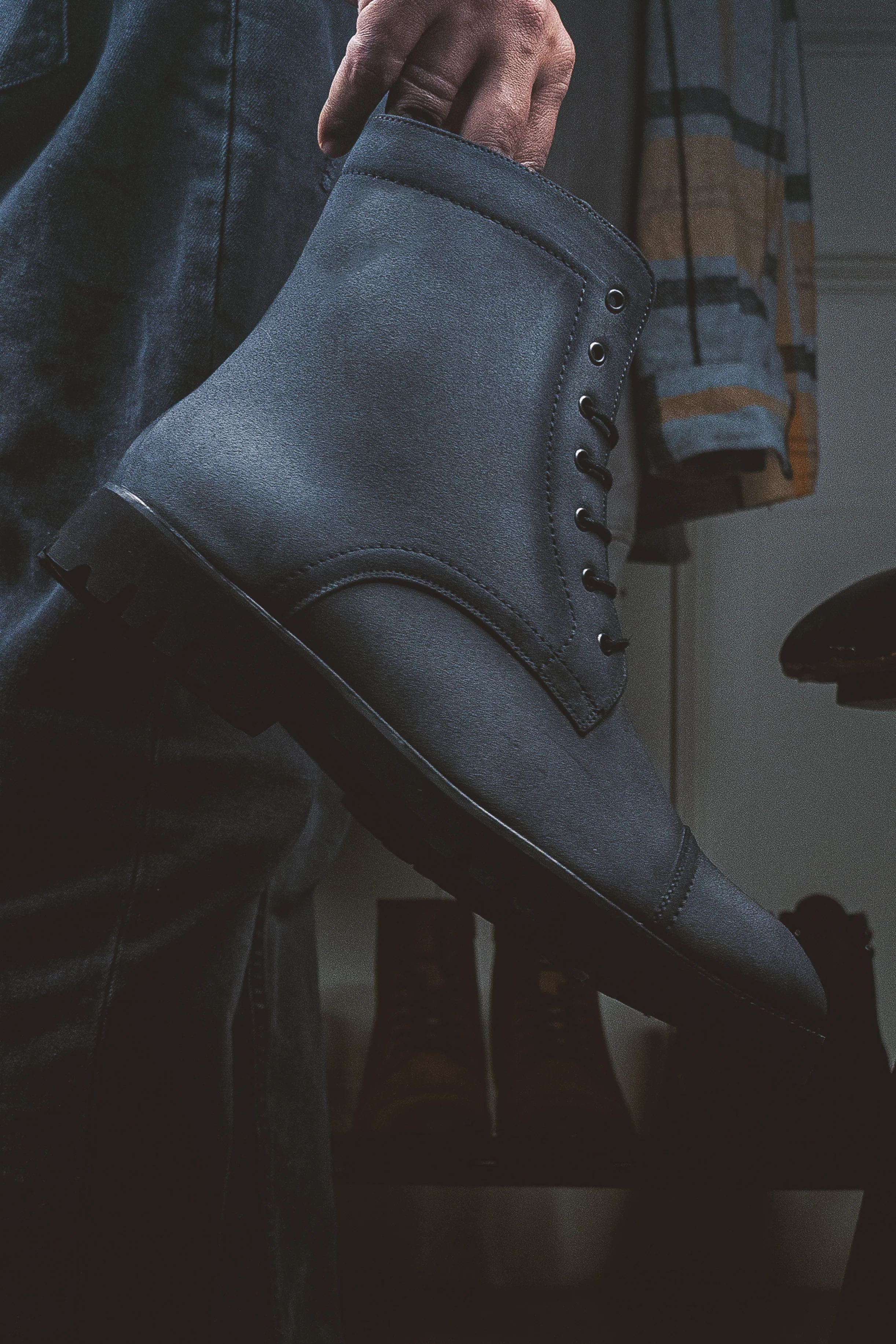 Magistrate Shadow Grey Boots - Image 4