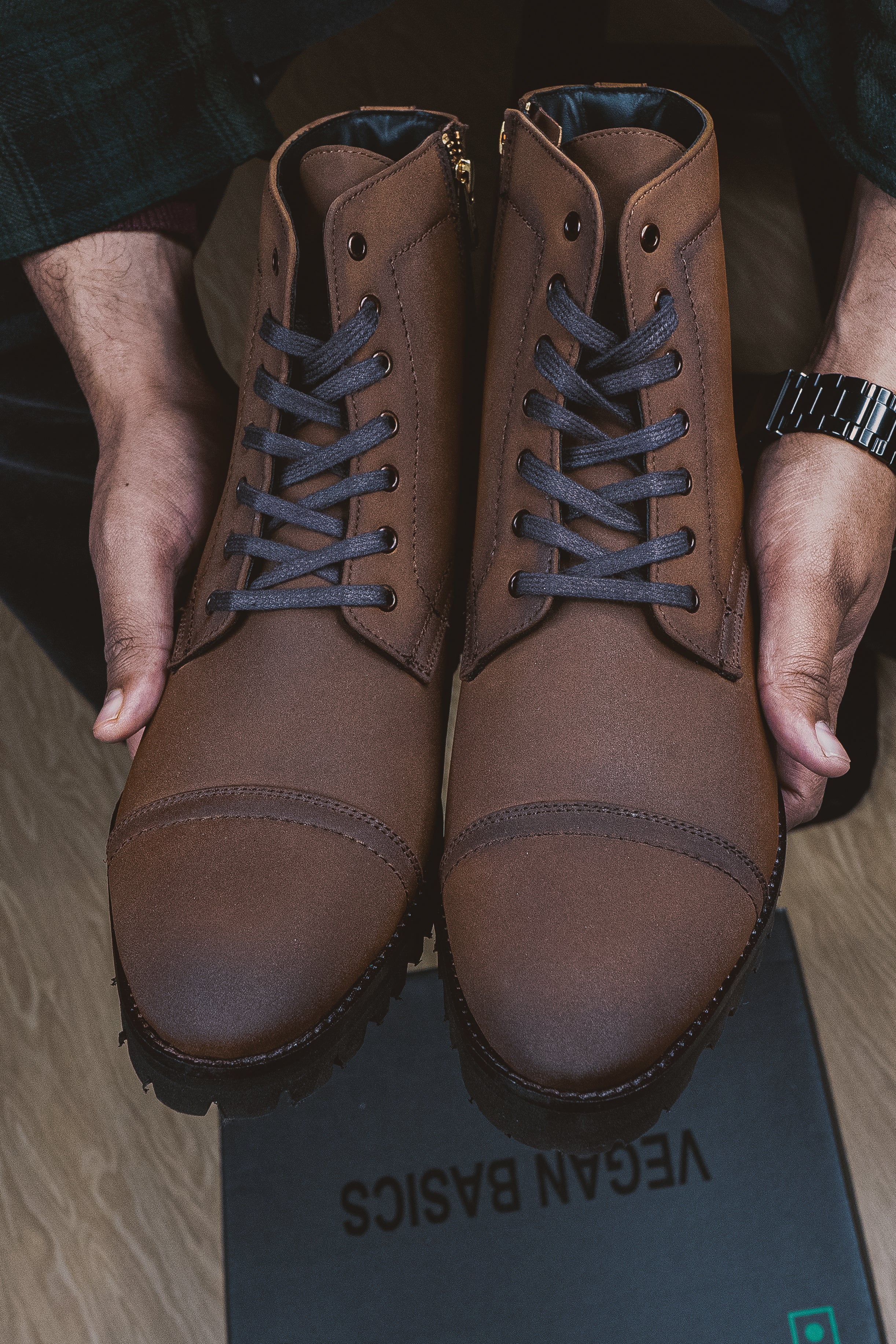 Magistrate Tobacco Boots - Image 9