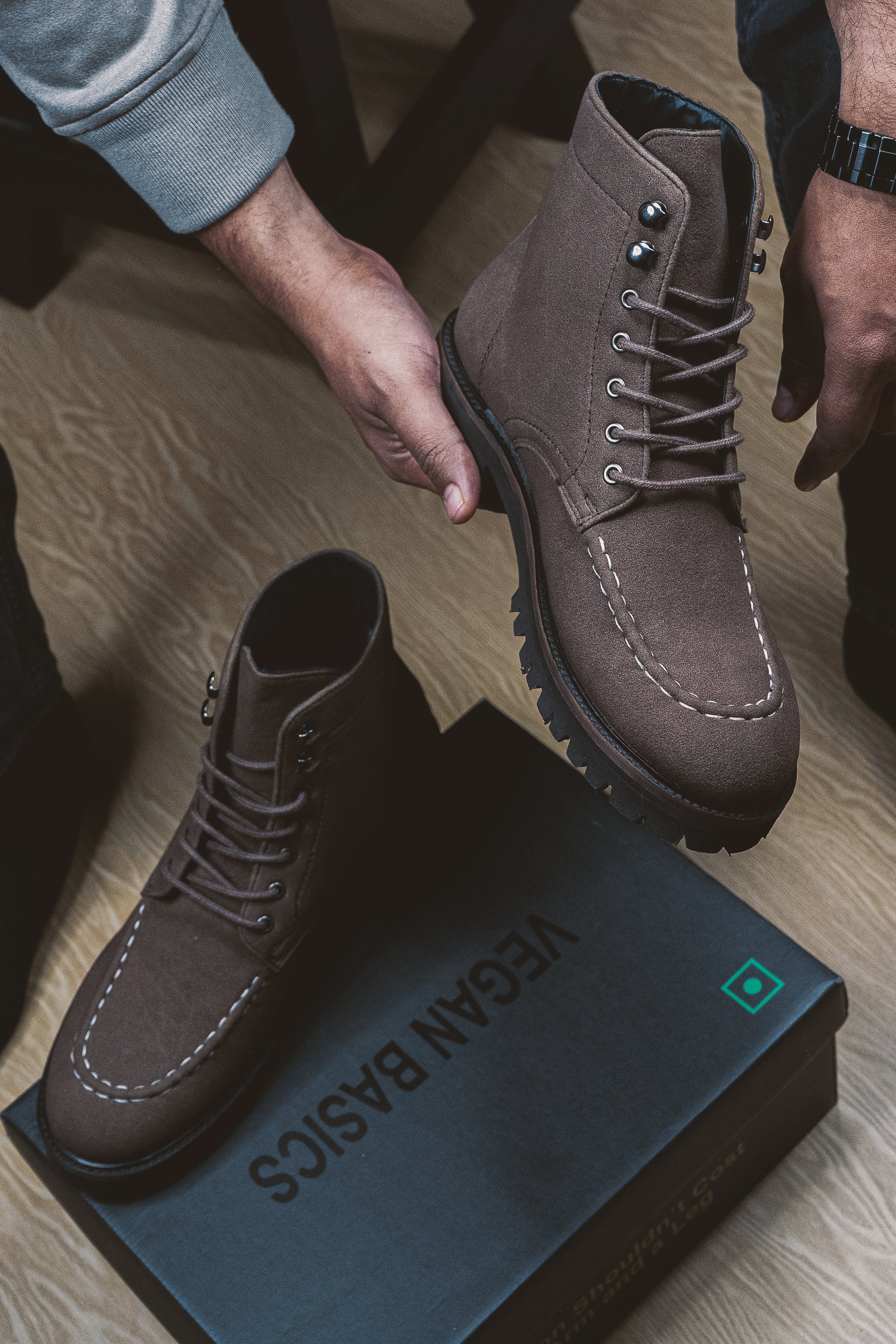Sentinel Tobacco Boots - Image 11