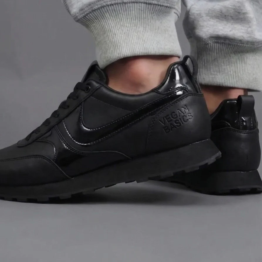 VB STRIDE – Black - Image 4